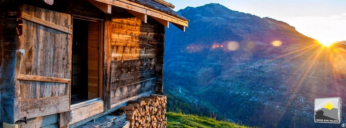 1.Swiss Sun Valais ® Vous projetez d'acheter un chalet en vente en Valais Suisse. 1er réseau immobilier du Valais ®